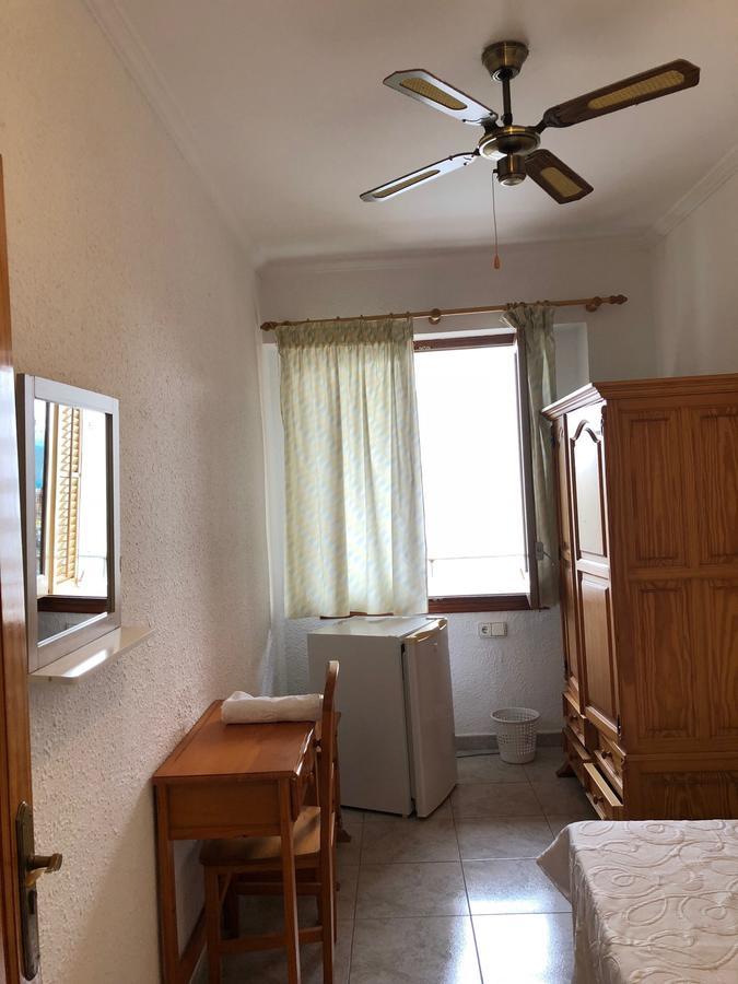 Casa De Huespedes El Almendro Hotel Ibiza Eksteriør billede