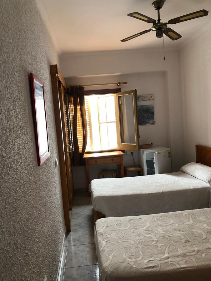 Casa De Huespedes El Almendro Hotel Ibiza Eksteriør billede